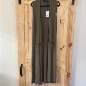 NWT Theory Torina SL Olive Green Sleeveless Duster Vest